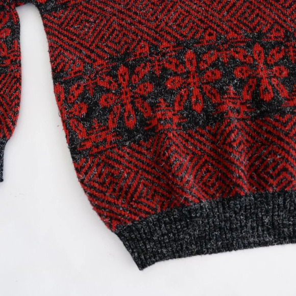 Vintage Men's Store 35% Wool Red Gray Eclectic Grandpa Knit Crewneck Sweater XLT - Picture 7 of 10